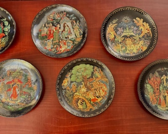 Machen Sie ein ANGEBOT!  Komplettes Set Russische Legenden Porzellan Teller - Palekh Art, Puschkin Märchen (6 Teller)