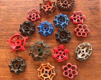 Assemblage of 16 Vintage Gate Valve Handles - Industrial Steampunk Repurpose