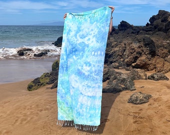 Sea Glass Ice Dyed Turkish Beach Towel - Hand Dyed Blue Green Aqua Tie Dye Organic Cotton - Swim Cover Up Blanket Wrap - Spa Bath Towel