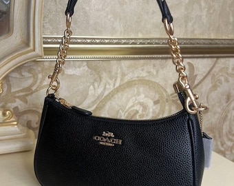 Heritage Structured Tote in Midnight Pebble with Sculpted Handle & Crimson Lining