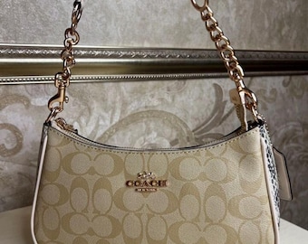 Heritage Structured Tote in Midnight Pebble with Sculpted Handle & Crimson Lining