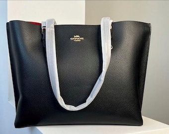 Heritage Structured Tote in Midnight Pebble with Sculpted Handle & Crimson Lining