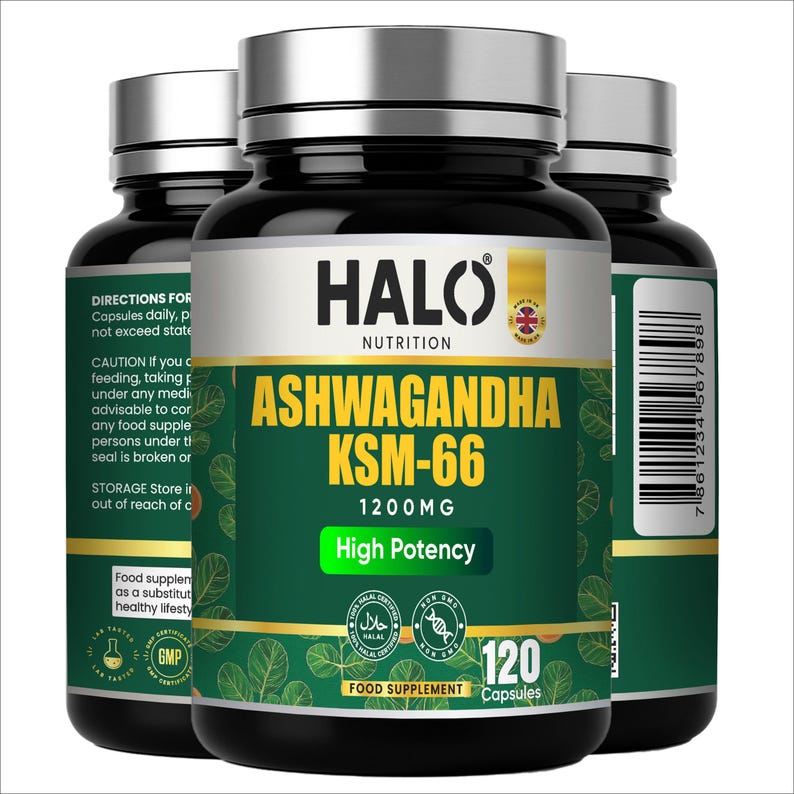 Peut inclure: Trois flacons noirs de compl&eacute;ments alimentaires avec des couvercles argent&eacute;s. Les &eacute;tiquettes indiquent "HALO Nutrition Ashwagandha KSM-66 1200mg High Potency" en blanc et jaune sur fond vert. Chaque flacon contient 120 capsules.