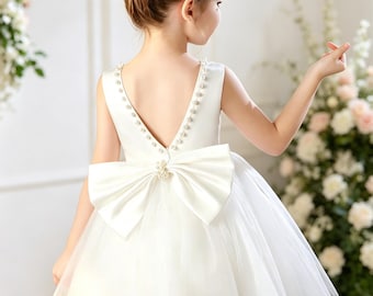 Flower girl dress, Bohemian Flower Girl Dress, rustic flower girl dress, Princess Ball Gown, lace flower girl dress, Girl's birthday dress