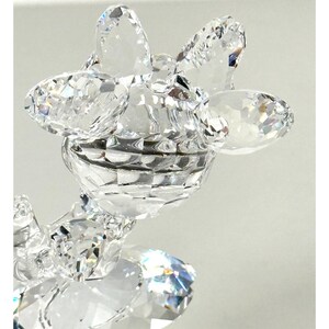 Figura de cristal descatalogada de Minnie Mouse de Swarovski Disney Showcase, número 687436, en caja original y con certificado de autenticidad. imagen 9