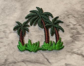 Tiny Palm Tree Grove Patch