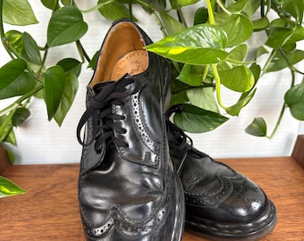 Vintage Dr Martens brogues vleugeltipschoenen geperforeerd zwart leer heren 6 - dames 9 -