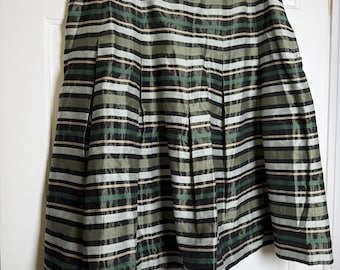Vintage Dana Buchman groene gestreepte zijden taft plooirok in A-lijn, maat 14, nieuw met prijskaartje. Chic