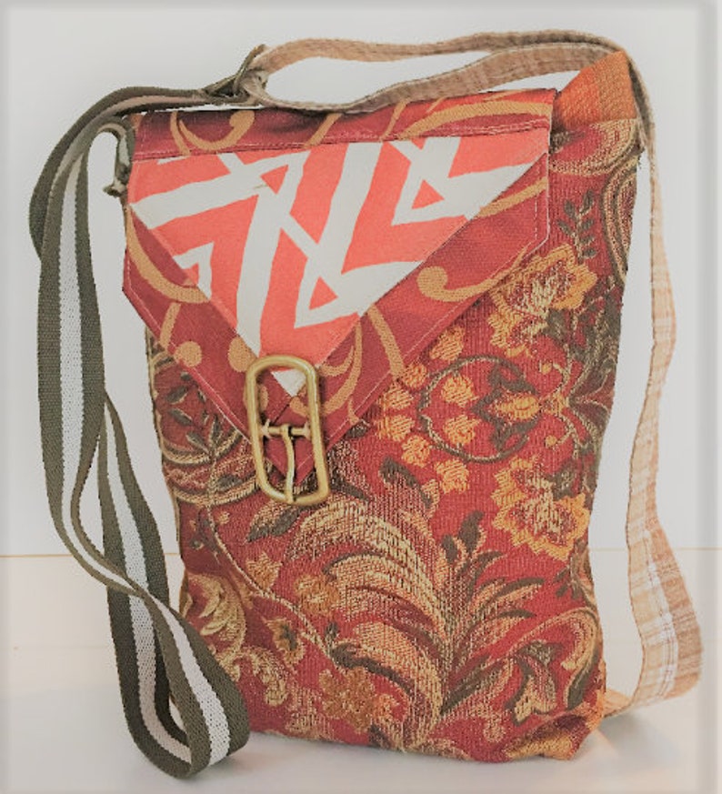 vegan crossbody tote
