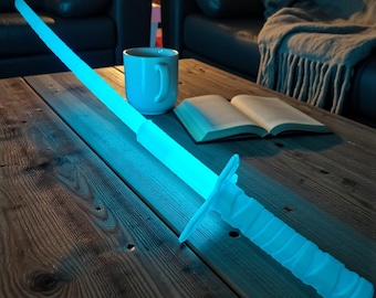 Espada de juguete Ocean Katana – Hoja de utilería futurista que brilla en la oscuridad