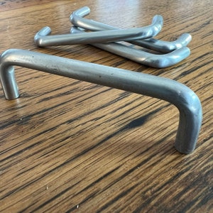 Vintage Aluminum Cabinet Knobs or Drawer Pulls - modern brushed aluminum industrial knobs - midcentury midmod mid century - Vintage MCM