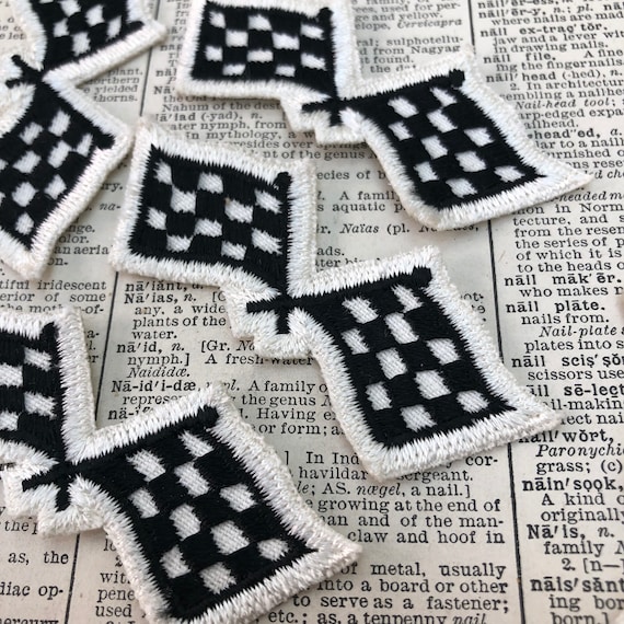 Vintage sew on patch - checkered flag - vintage patch - racing - vintage patches - vintage novelty patch - auto racing jacket patch