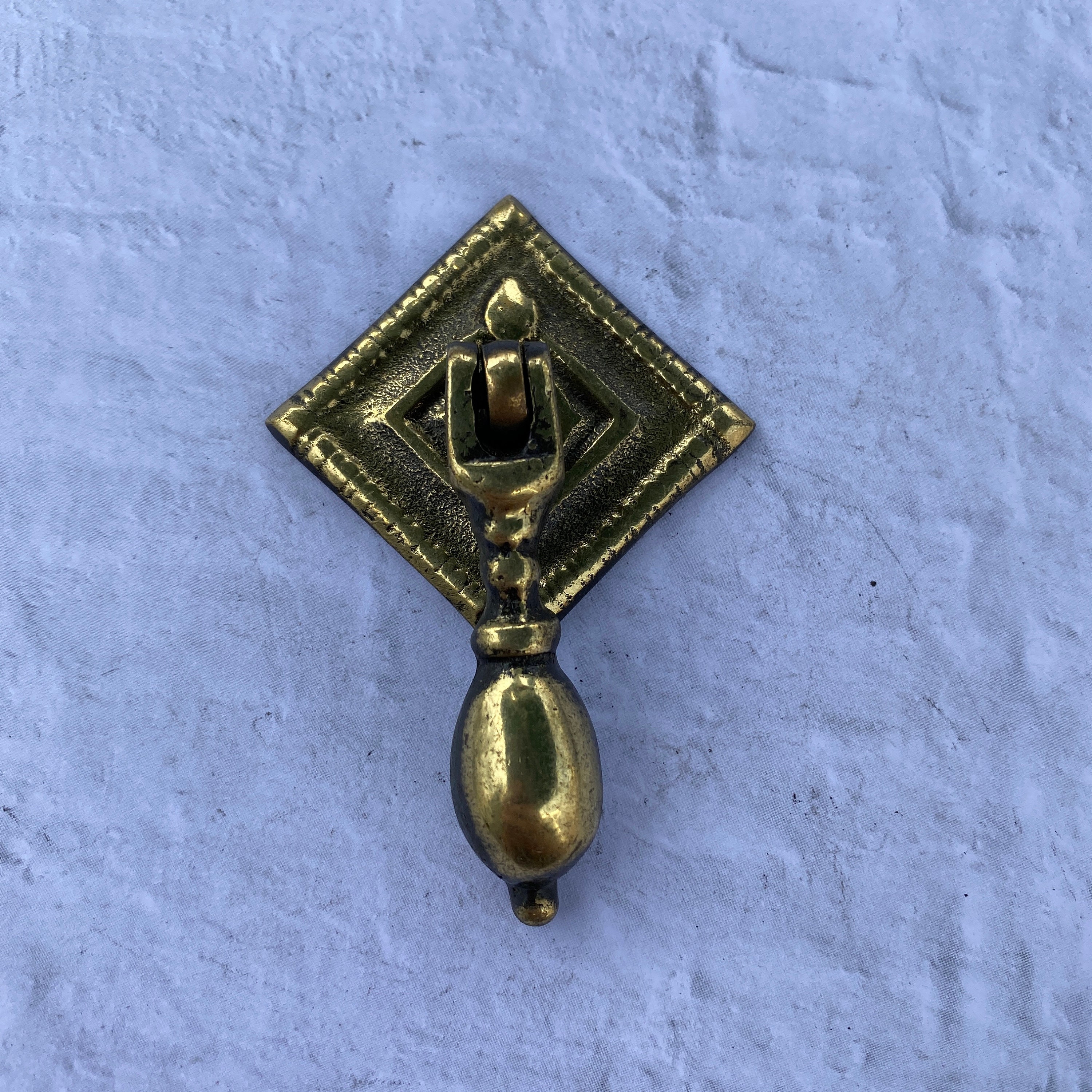 2.5 brass drawer pulls 2.5 brass drawer pulls