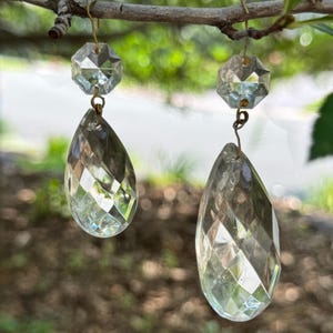 Antique chandelier crystal - 2 sizes to choose from- multi facet vintage cut glass - necklace charm - jewelry finding - vintage supply
