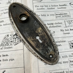 Vintage door plate - knob back plate keyhole - escutcheon plate - doorbell- door knob - antique architectural hardware - salvaged door