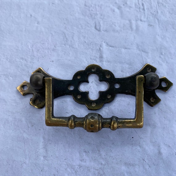 Vintage brass drawer pull With backplate-  door pull - antique drawer pull - Made In NZ brass drawer handle - brass