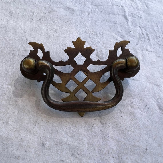 Vintage Chippendale drawer pull - metal pulls - antique drawer pulls - Colonial pull
