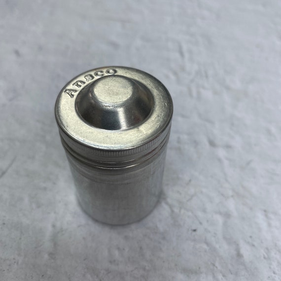 Small 2024 tin canisters