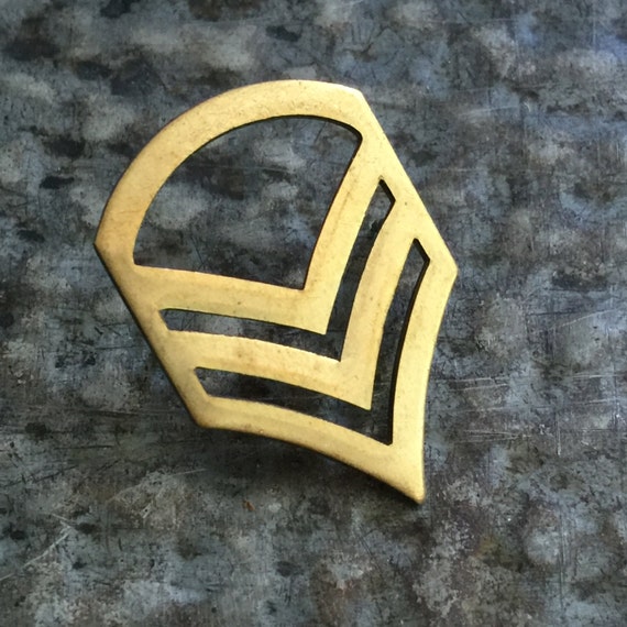 Military Chevron Rank Pin - Army Uniform pin - vintage armed forces pin - usa military pin - vintage pinback - lapel pin - vintage hat pin