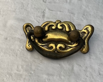 Vintage brass drawer pull -  door pull - antique drawer pull - Made In NZ brass drawer handle - brass