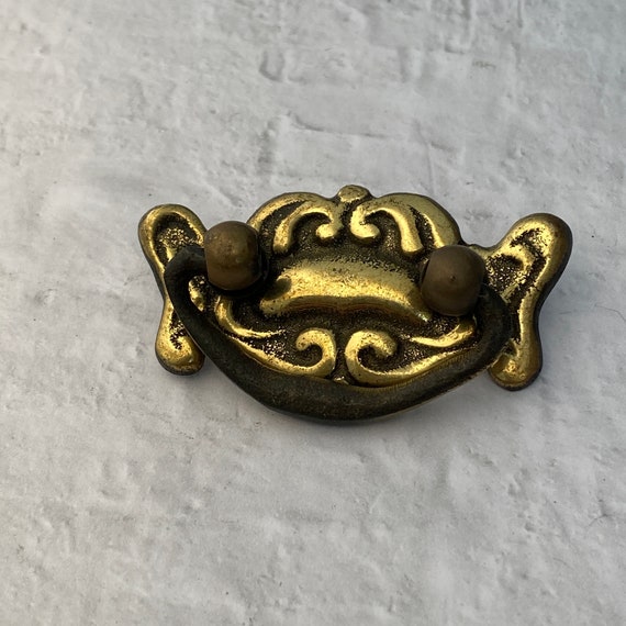 Vintage brass drawer pull -  door pull - antique drawer pull - Made In NZ brass drawer handle - brass