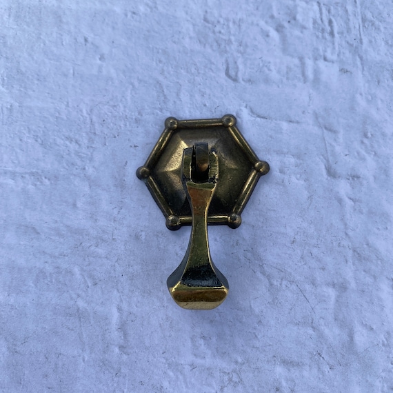 Vintage brass drawer pull -  door pull - antique drawer pull - Made In NZ brass drawer handle - brass
