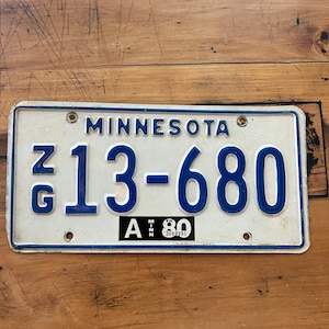 Vintage Minnesota License Plate - 1980 - rusty plates - car license plates