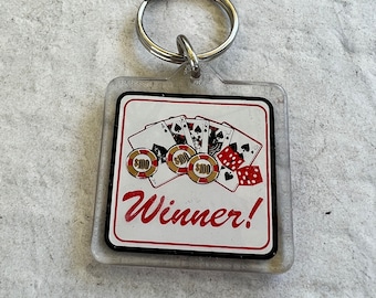 Vegas Kasino Winner Schlüsselanhänger - Poker Schlüsselanhänger - Kunststoff mit Metallring