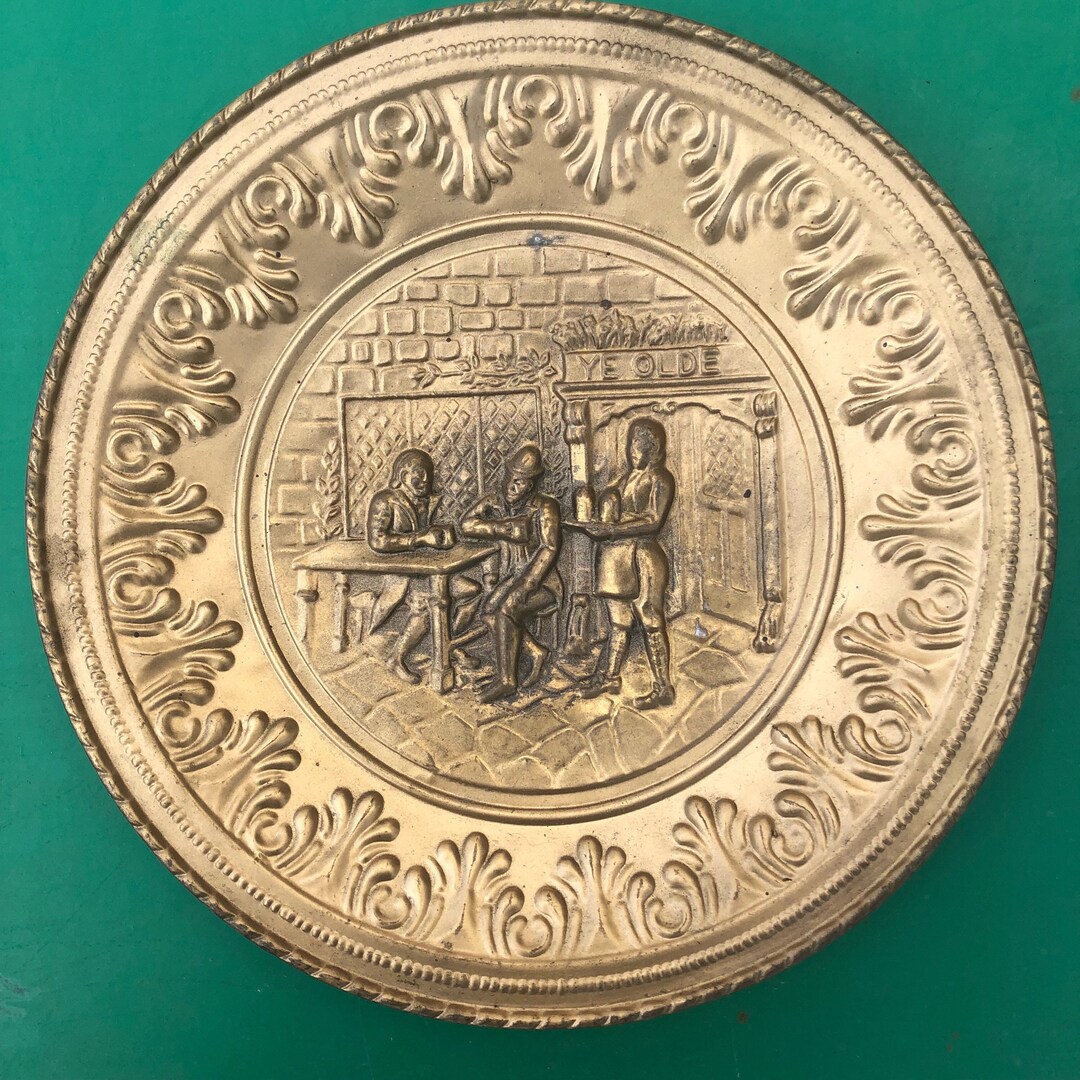 Vintage Brass Plate Relief Wall Hanving retro Gold Decor Etsy