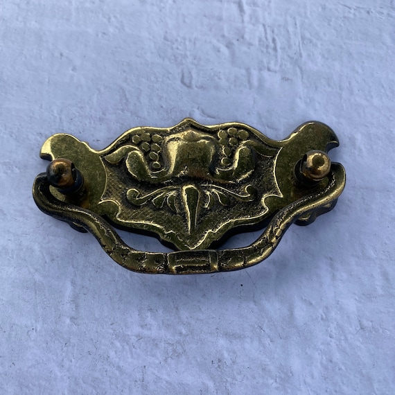 Vintage brass drawer pull With backplate-  door pull - antique drawer pull - Made In NZ brass drawer handle - brass