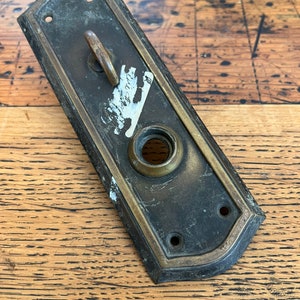 Vintage door plate - knob back plate keyhole - escutcheon plate - doorbell- door knob - antique architectural hardware - salvaged door