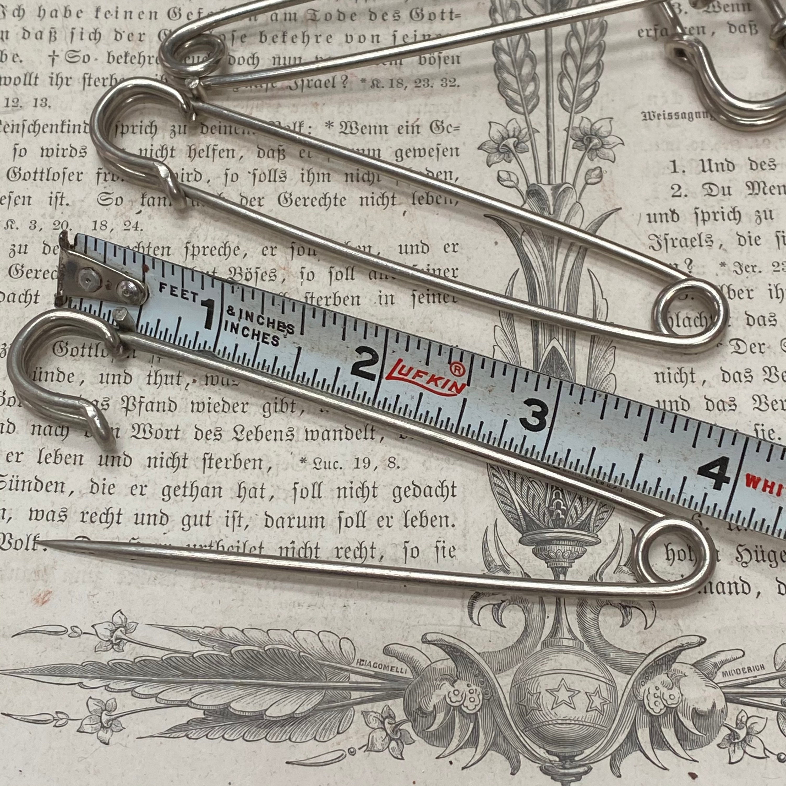 Antiguo pin de lavandería de latón niquelado etiqueta de | Etsy
