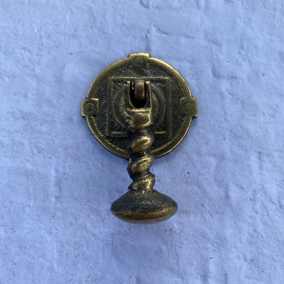 Vintage brass drawer pull -  with keyhole -door pull - antique drawer pull - Made In NZ brass drawer handle - brass