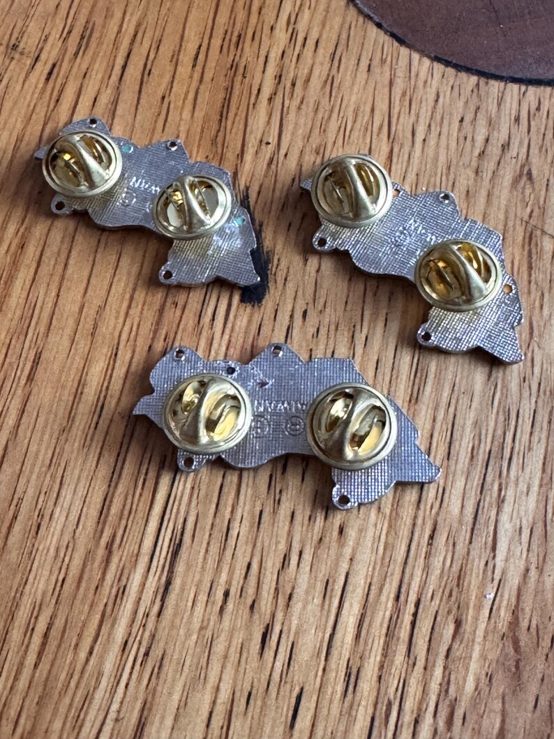 Race Car Lapel Pin - Vintage F1 Indy Car Jacket Pin - Car Pins ...