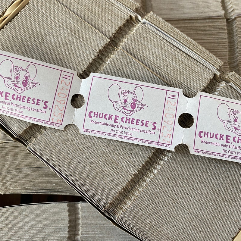 nike junior soccer shoes