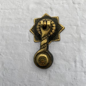 Vintage brass drawer pull -  door pull - antique drawer pull - Made In NZ brass drawer handle - brass