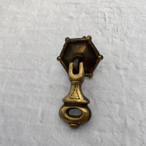 Vintage brass drawer pull -  door pull - antique drawer pull - Made In NZ brass drawer handle - brass