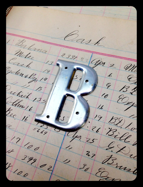 Vintage small aluminum letter B – salvaged aluminum address letter – old metal letter – house letter – sign letter – silver metal letter