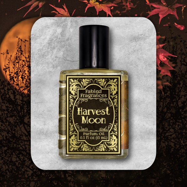 HARVEST MOON Perfume Oil with Apple, Nutmeg, Cinnamon, Tobacco, Hay, Apple Cider, Autumn Fragrance, Fall Perfume, TAT 2-3 Weeks