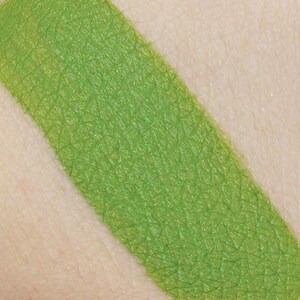 CHRYSALIS Liquid Lipstick, Matte Bright Green Vegan Makeup, Cruelty Free Waterproof Cosmetics image 4