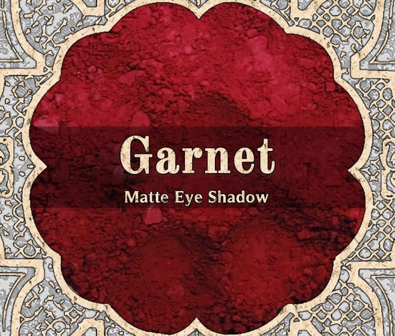 Pigmented 2024 red eyeshadow