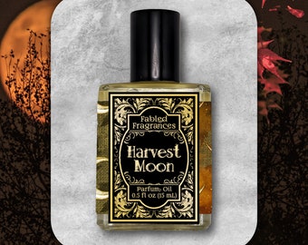 HARVEST MOON Perfume Oil with Apple, Nutmeg, Cinnamon, Tobacco, Hay, Apple Cider, Autumn Fragrance, Fall Perfume, TAT 7-10 Biz Days