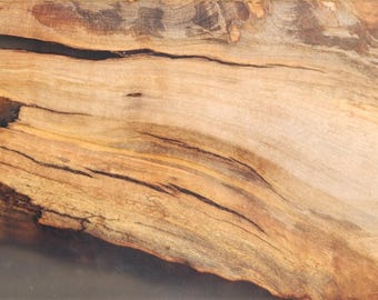 Live End Ahorn und opaque Resin Charcuterie Board