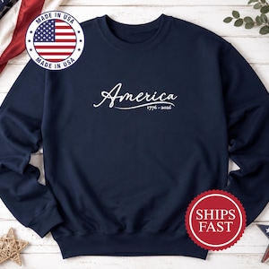 America 1776 2026 Script Navy Patriotic Sweatshirt, USA 250th Anniversary Crewneck, Cursive Graphic Pullover, Fourth Of July Fleece