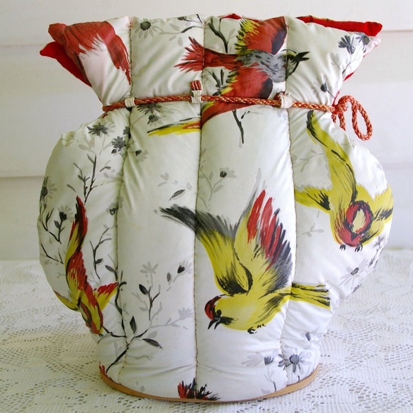 Tea Cosy Stunning Vintage 1950s Pretty Bird MAD MEN Insulated