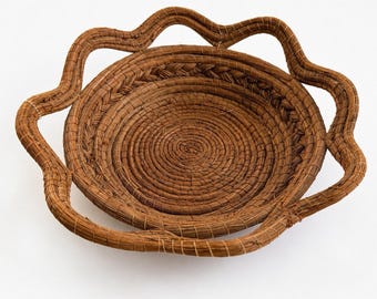 Cestino in aghi di pino intrecciato a mano in stile Oaxaca, 33 cm, decorazione boho-chic per cottage.