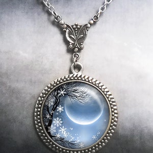 Winter Solstice necklace, Christmas jewelry full moon necklace Yuletide Solstice jewelry Wiccan jewelry snowflake necklace G16