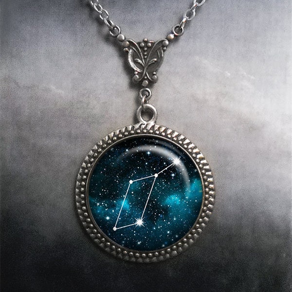 Lyra Constellation necklace, star constellation gift for singer astronomy jewelry celestial jewelry musician gift music teacher gift G271