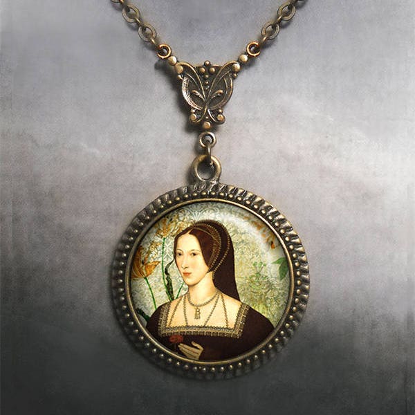 Anne Boleyn necklace, Anne Boleyn jewelry, Tudor Rose necklace Tudor necklace Tudor jewelry Tudor necklace Queen of England G251