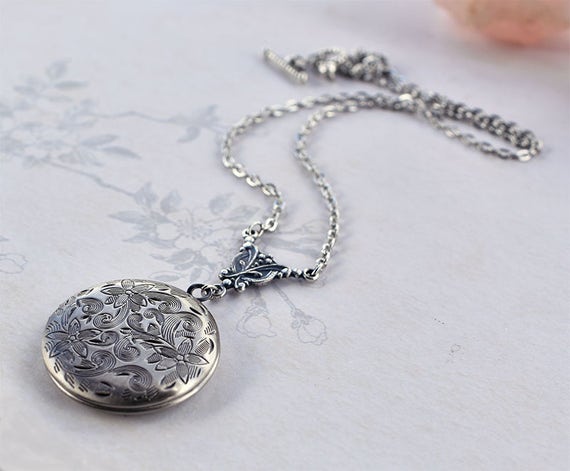 If you/'re going through Hell Keep Going quote locket motivation encouragement gift strength and determination quote jewelry photo locket
